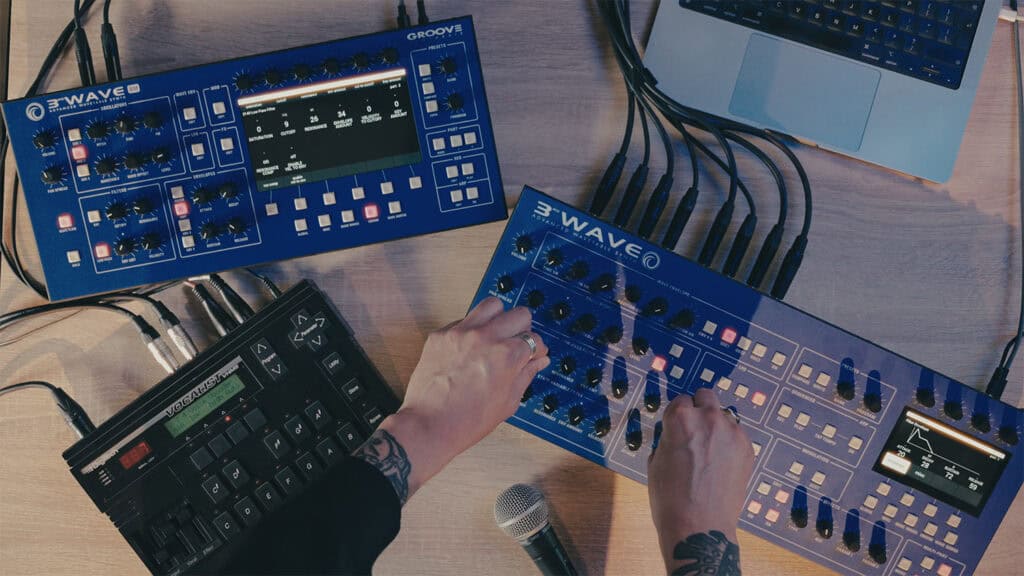 The 3rd Wave 8M and 24M desktop synths in Coloray's live setup.